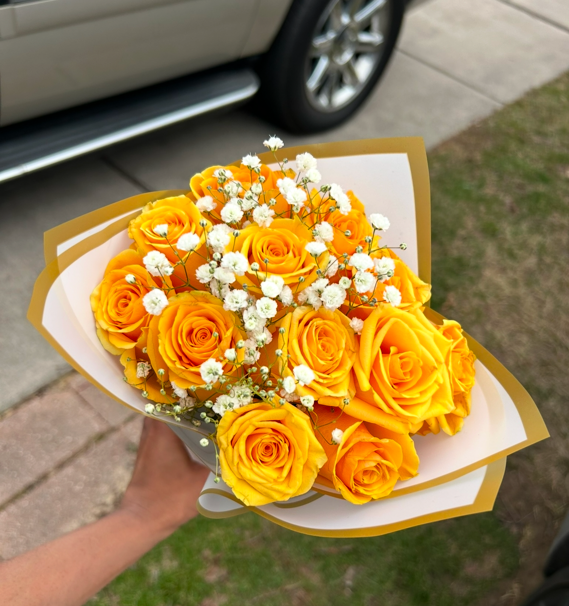 12 Roses