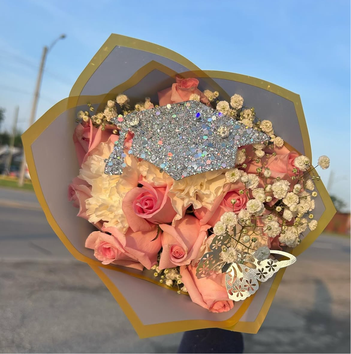 Mini Grad Bouquet